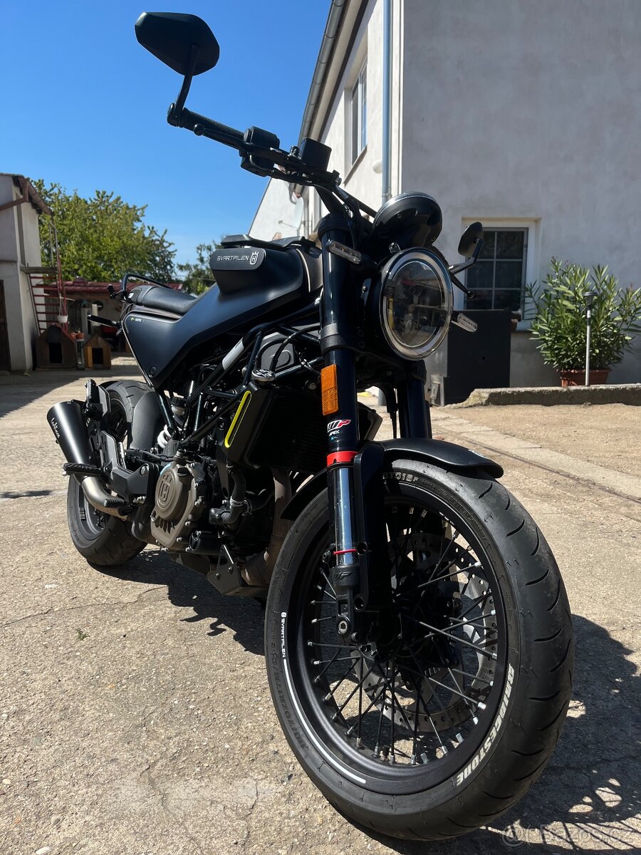 Husqvarna svartpilen 125