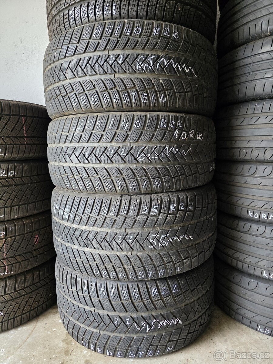 285/40 r22 a 325/35 r22 Vredestein.