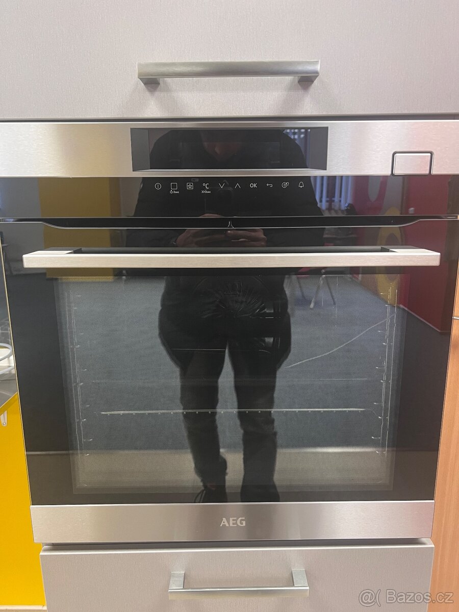 Parní Trouba AEG BSK782320M Nová