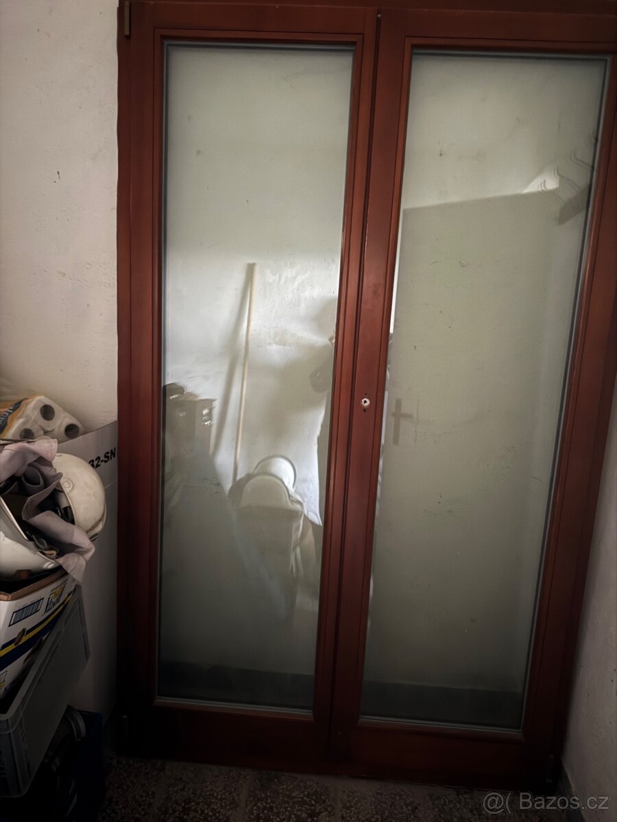 Dveře dvoukřídlé masiv venkovni balkonové