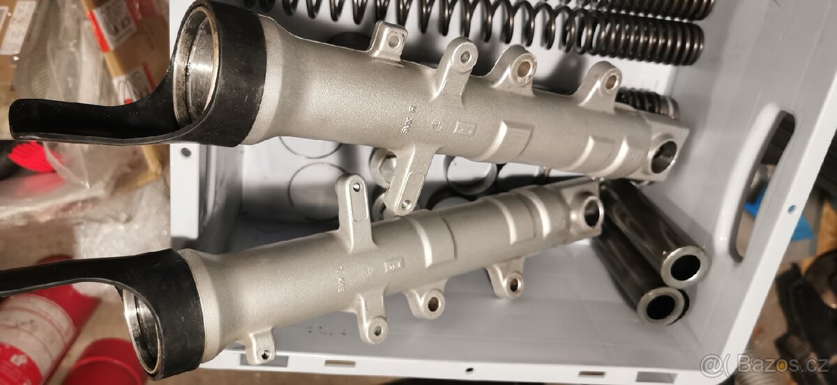 Yamaha FZ6 díly přední vidlice