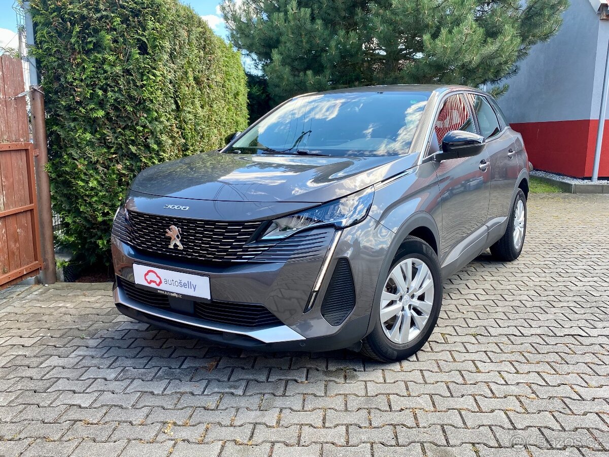 PEUGEOT 3008 1,2 Puretech / LED / TEMPOMAT / 2022