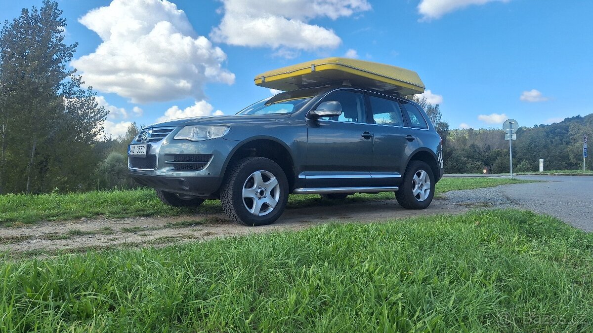 VW Touareg 2.5 TDI R5 – Offroad ready, manuál, po STK