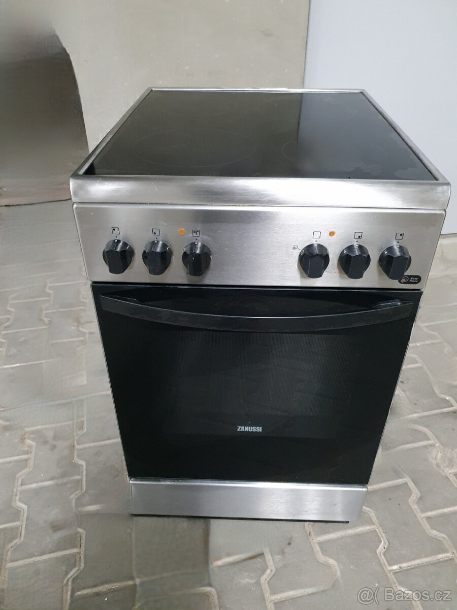 sklokeramický sporák