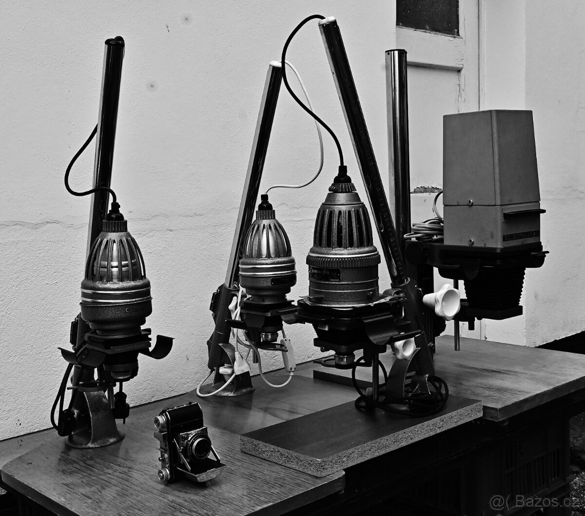 Zvětšovací přístroj. Velmi levně