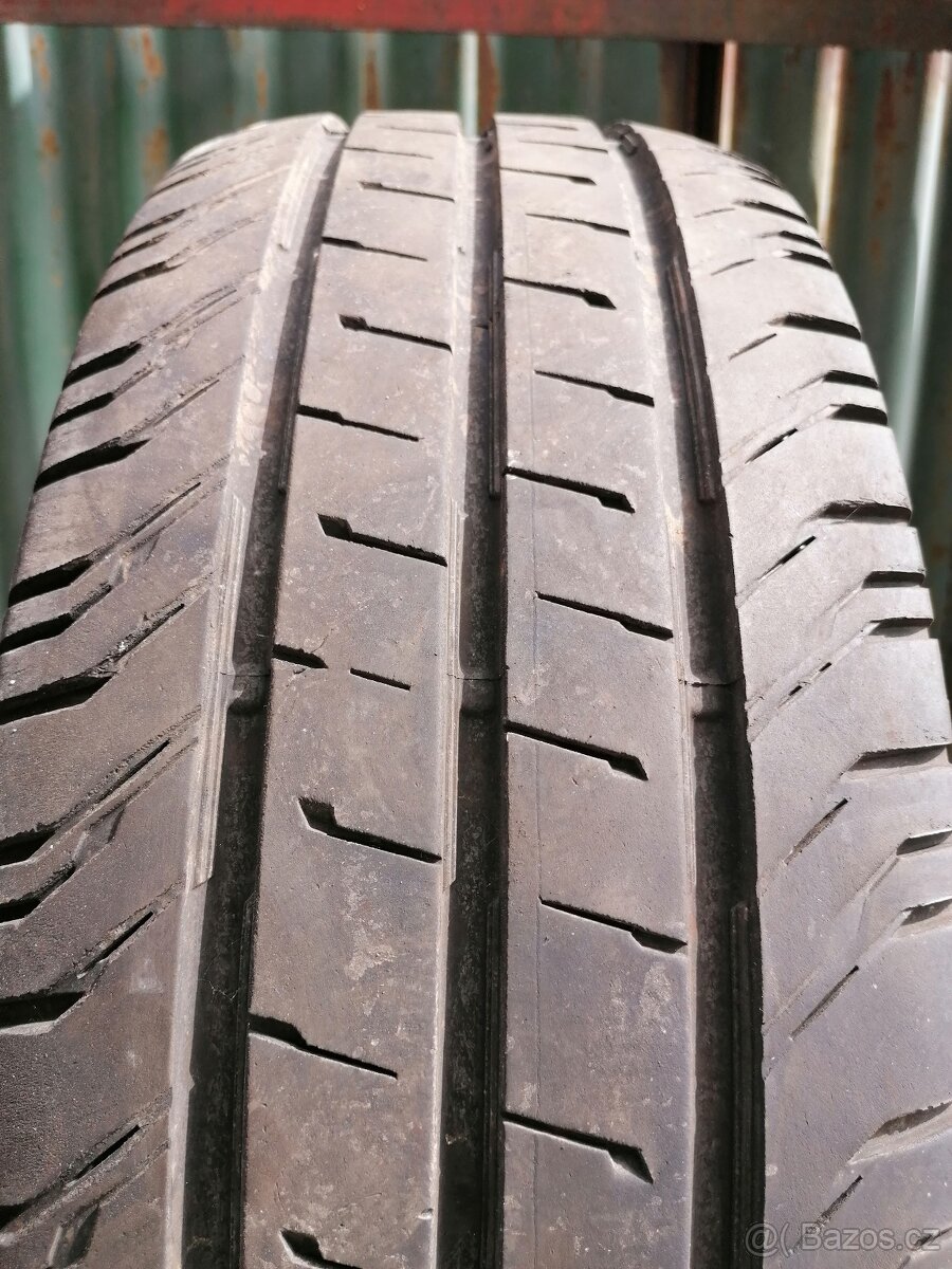235/65 R16C 115/113R Continental - letní, 4 kusy - 3-4 mm