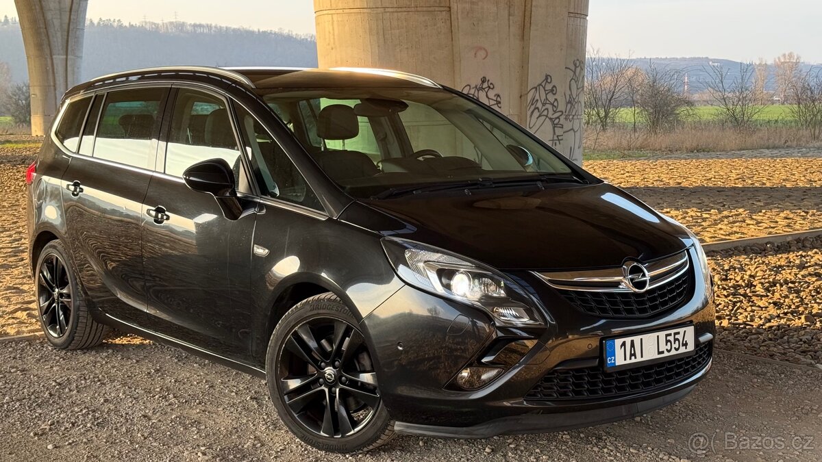 Opel Zafira Tourer 2.0 CDTI, Manual