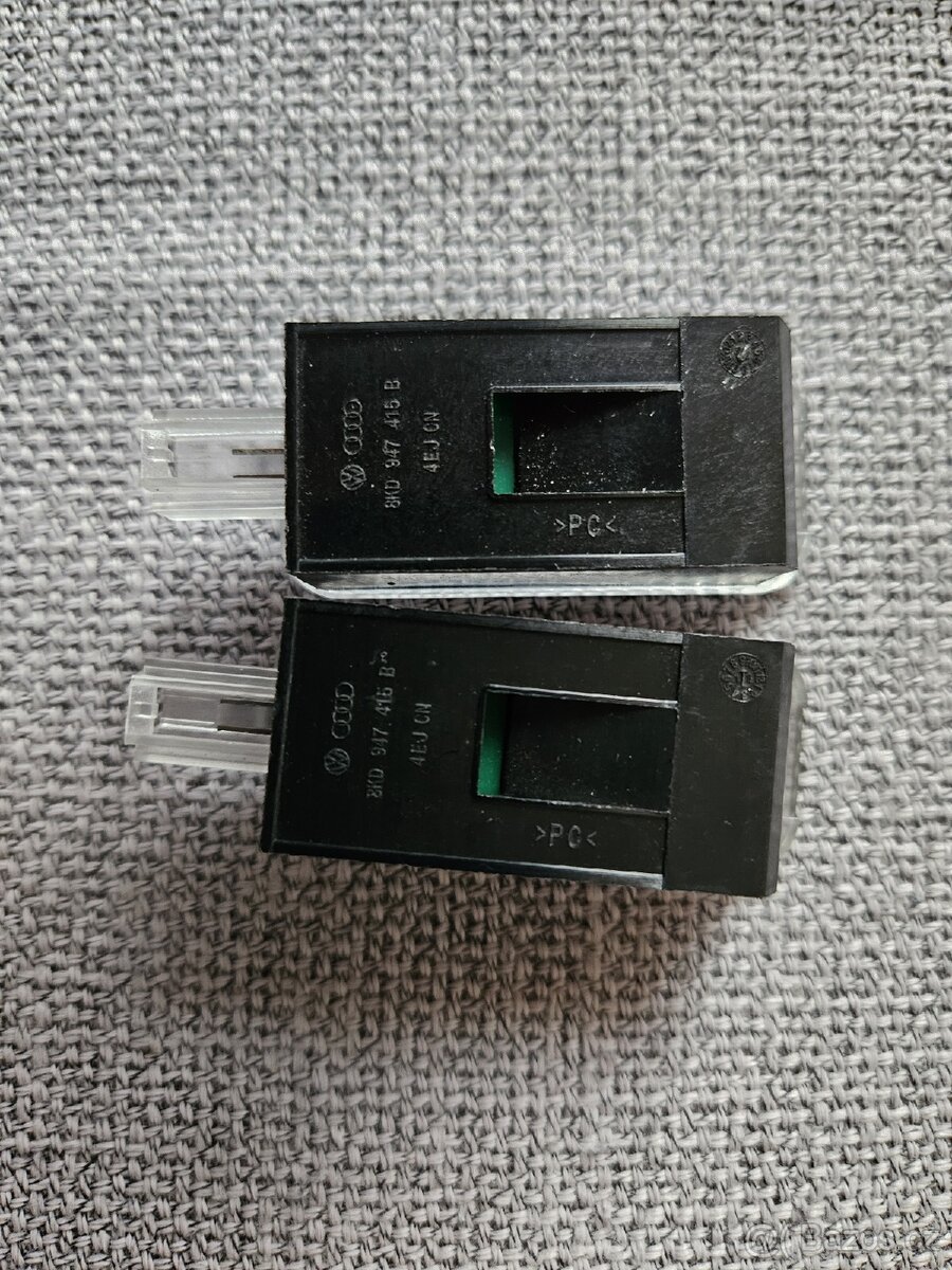 Led podsvícení nohou skoda, seat,.. + led žárovky viz foto