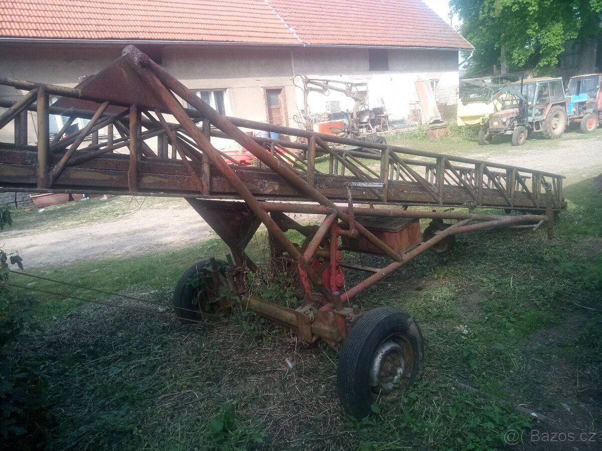 Výsuvný žebřík
