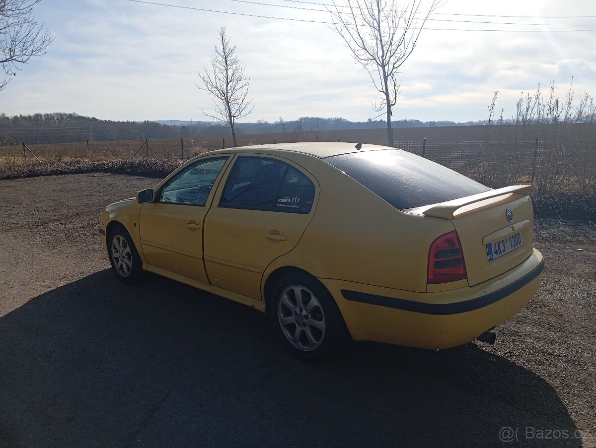 Škoda Octavia 1.8 T Rs 2003