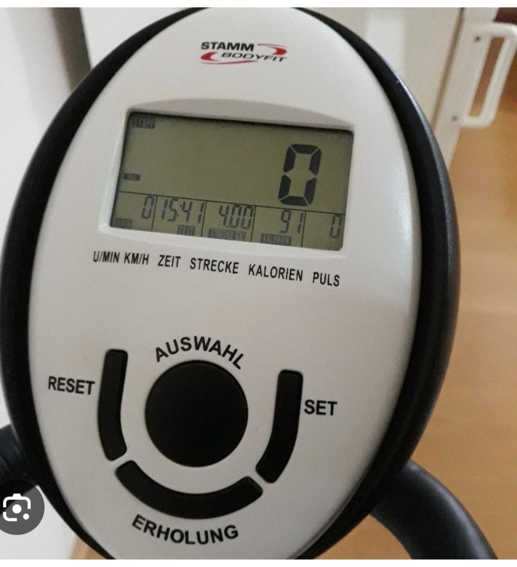 Eliptický trenažér