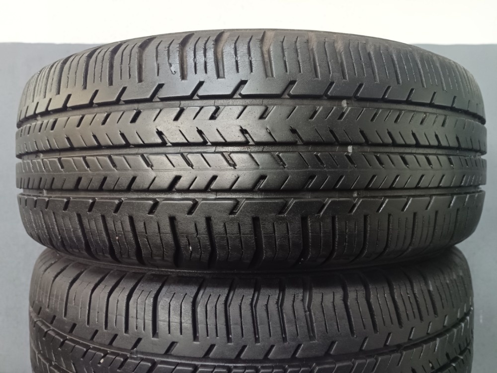215/65 R15C MICHELIN (0615)