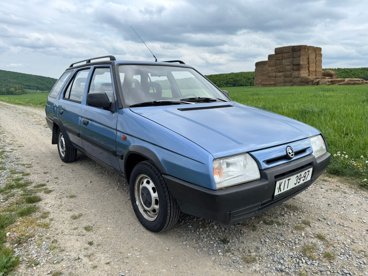Škoda Forman 135