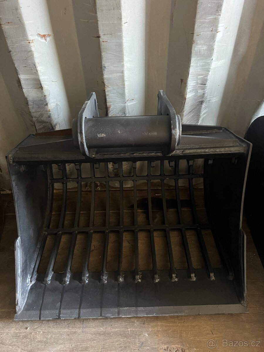 Prosévací lžíce na systém uchycení Terex Schaeff HR14