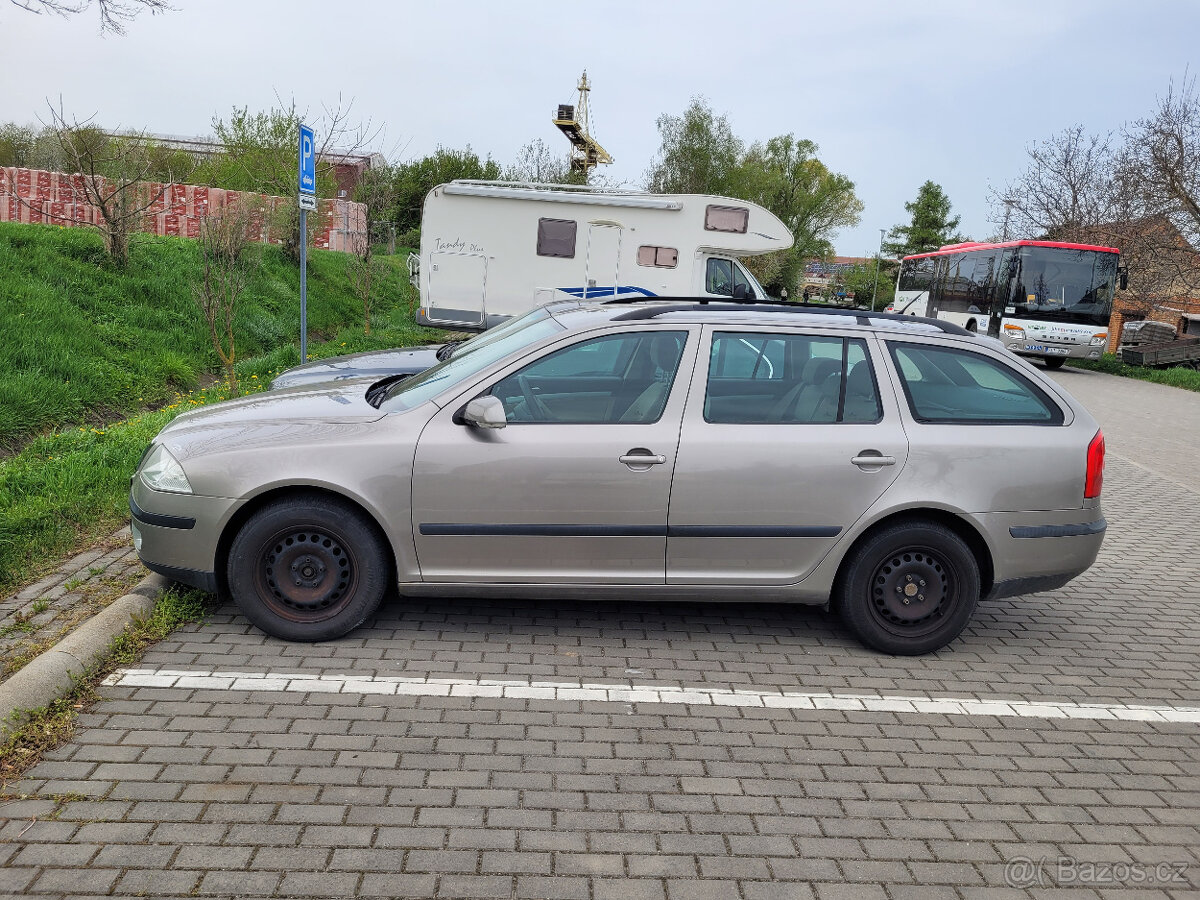 ŠKODA Octavia II 1.6 MPI automat
