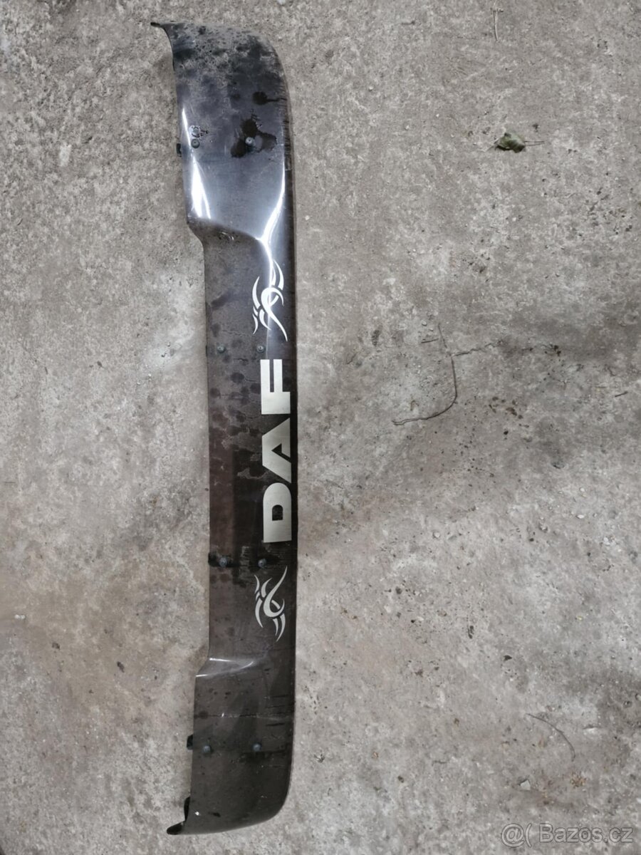 Sluneční clona na DAF