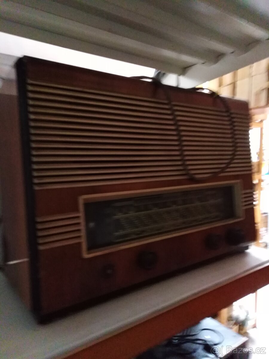 Rádio starožitnost