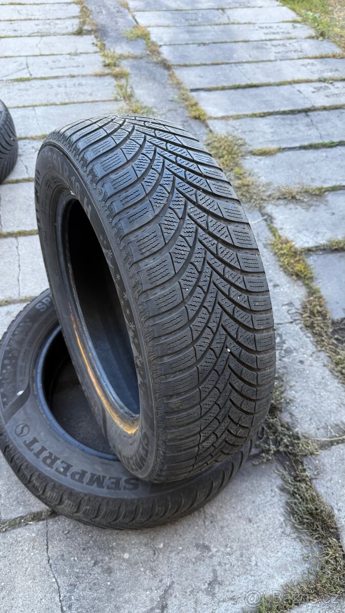 Prodám 2 ks zimních pneu Semperit 205/60 R16 92H