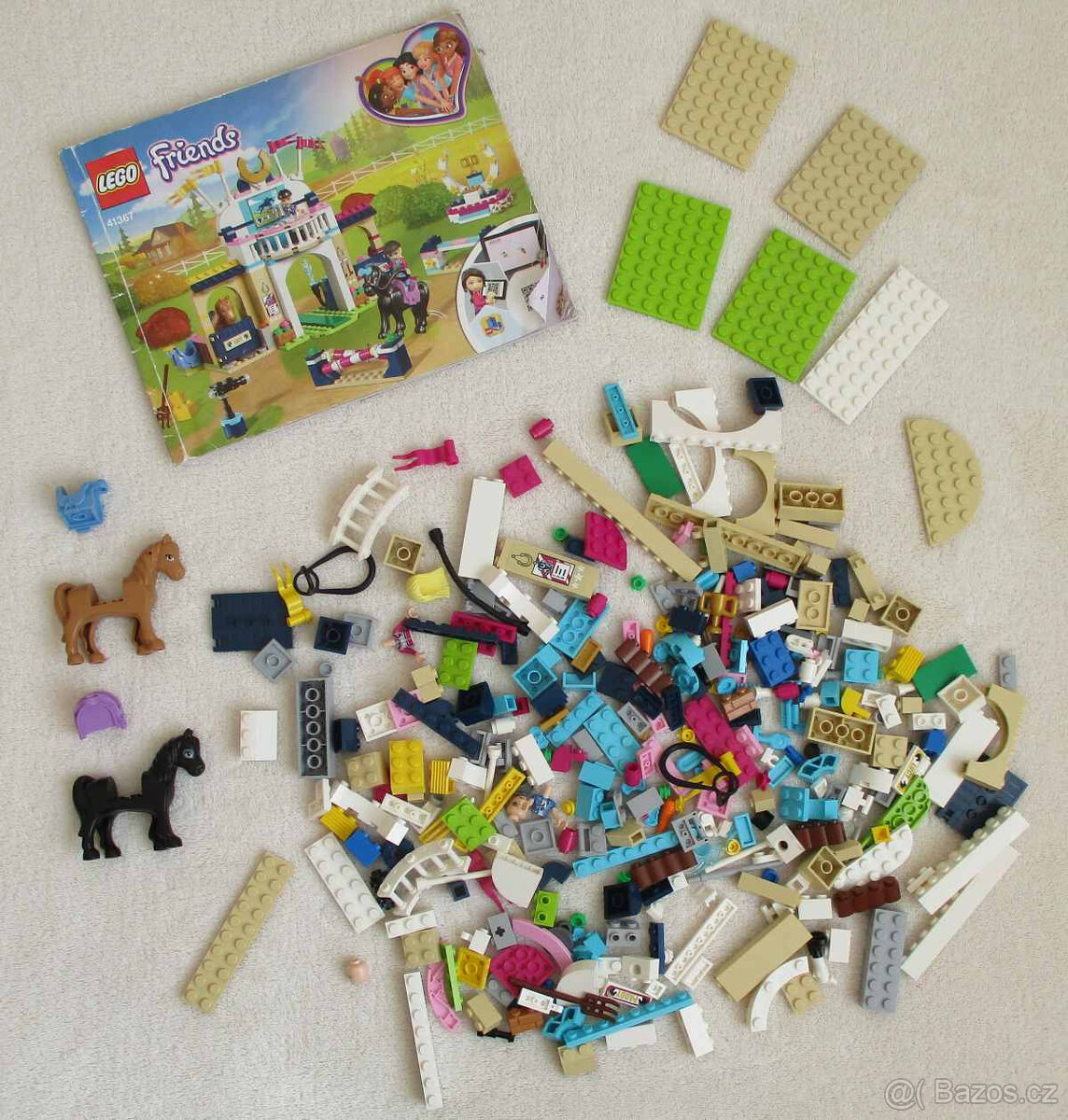 Lego Friends Stephanie a parkurové skákání