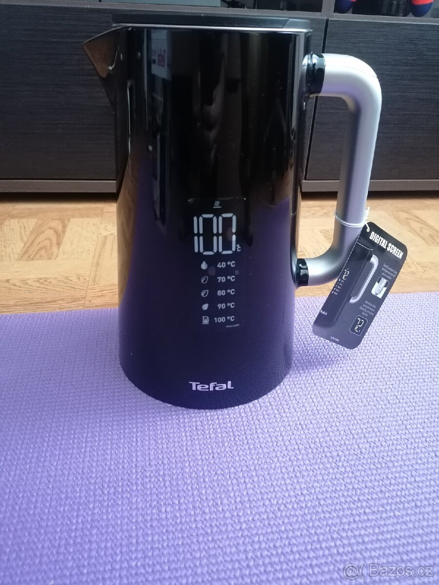 Rychlovarná konvice TEFAL Digital černá 1,7 l l