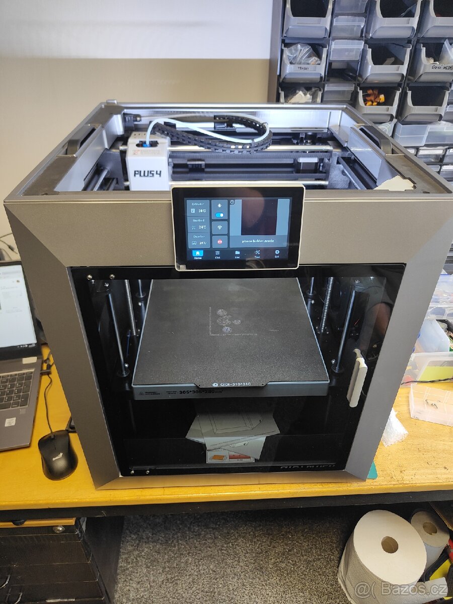 Qidi 4 plus - 3D tiskárna