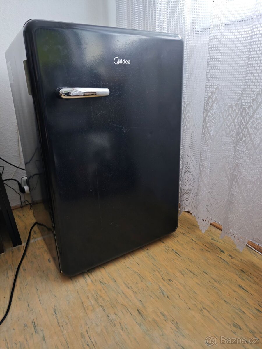 lednice malá 116l - REZERVOVÁNO