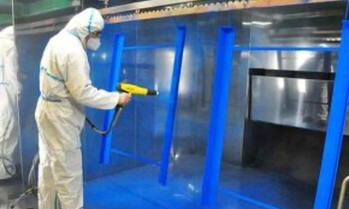 Lakýrnik Horní Benešov až 43.000Kč/měs. HPP, UBYTOVÁNÍ,POUZE