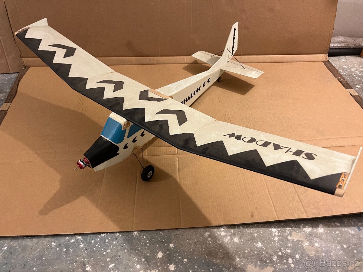 Slow flyer SHADOW s osvetlenim