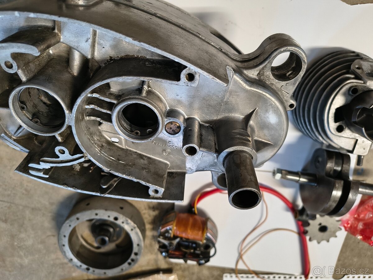 Prodám motor stadion s11