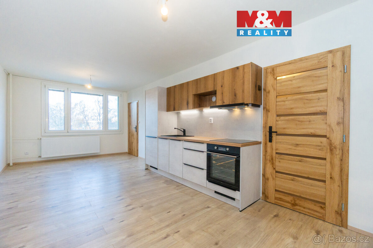 Prodej bytu 2+kk, 43 m², Pardubice, ul. K Polabinám