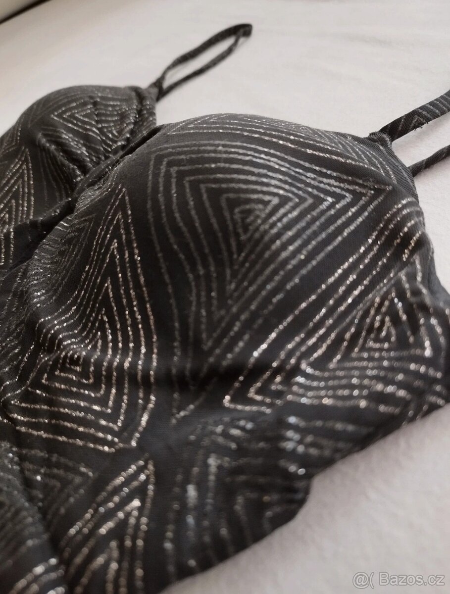 Večerní šaty , velikost S