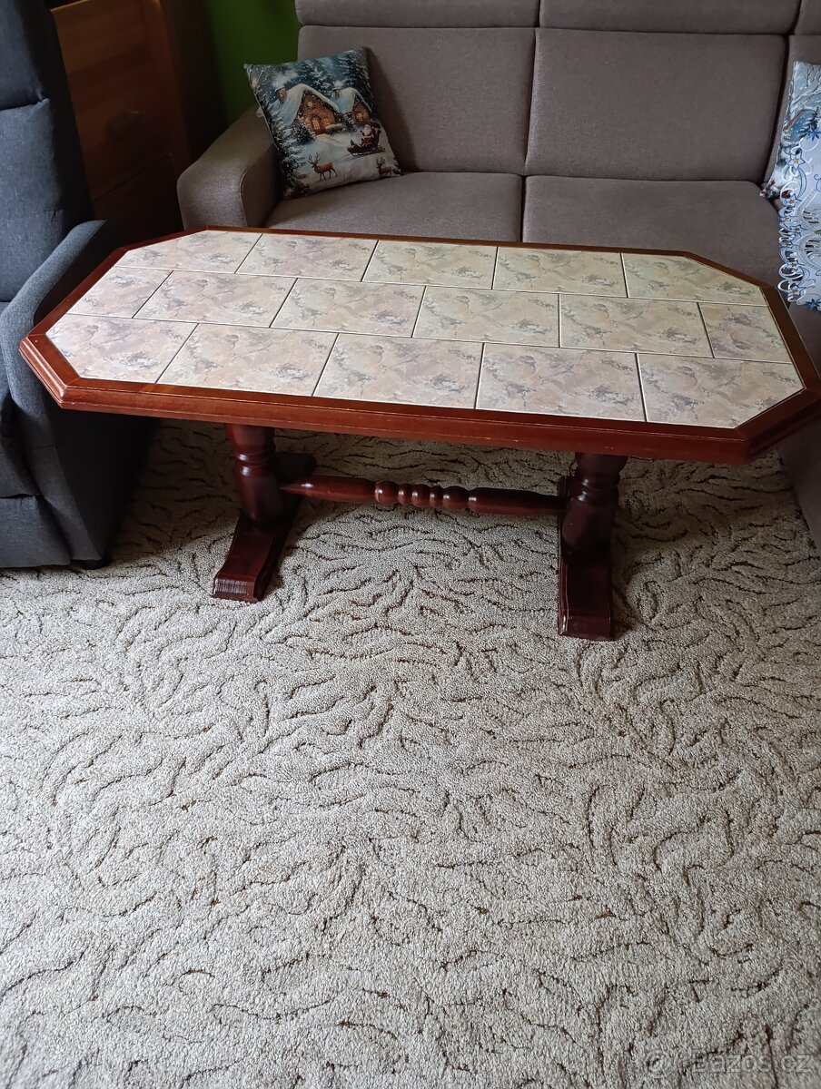 Retro konferenční stolek