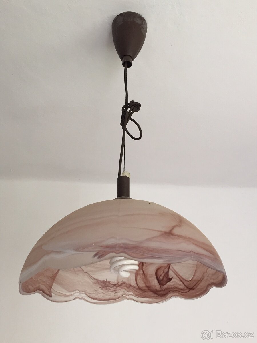 LUSTR -STÍNIDLO - KUCHYŇ