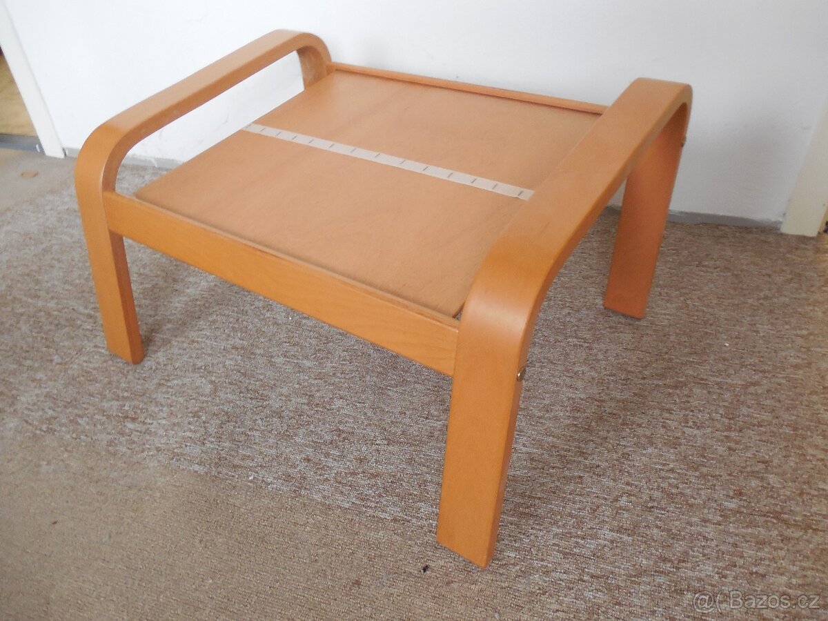 stolek odkládací na nohy nebo zavazadla