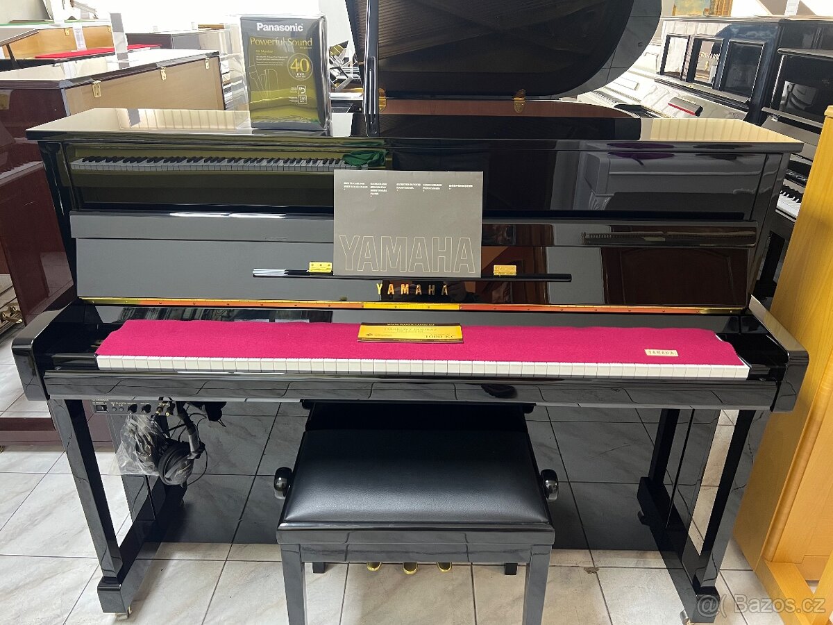 Akustické pianino Yamaha B2, silent system. Se zárukou 2 rok