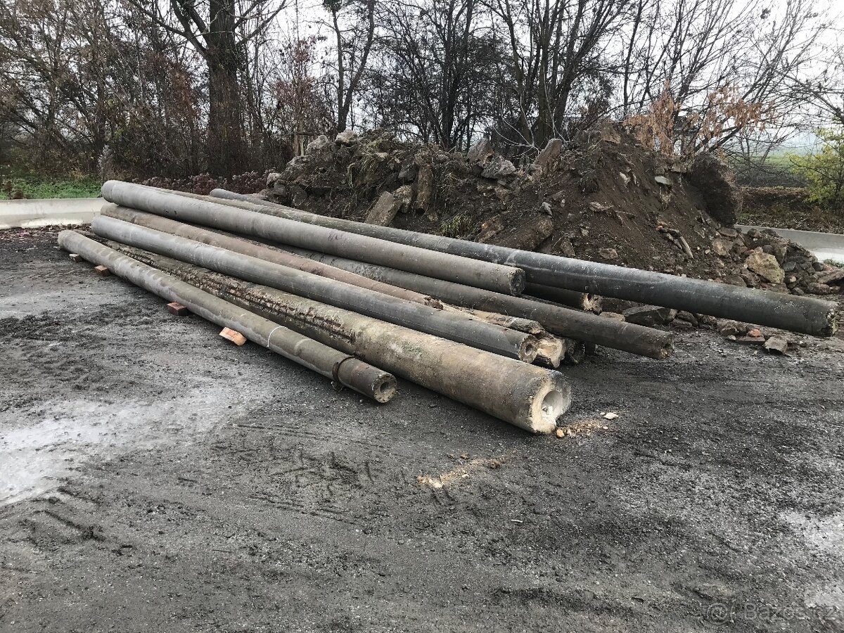 Betonové sloupy