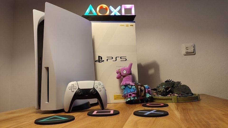 Playstation 5 s mechanikou, vyčištěný, plně funkční s hrou
