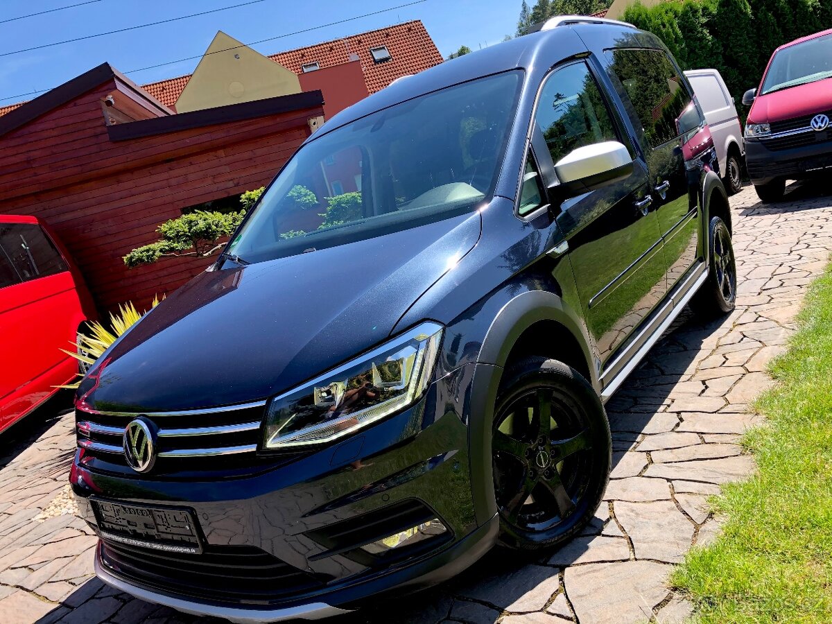 VW Caddy ALLTRACK 4x4 11/2016 Historie-Servis VW