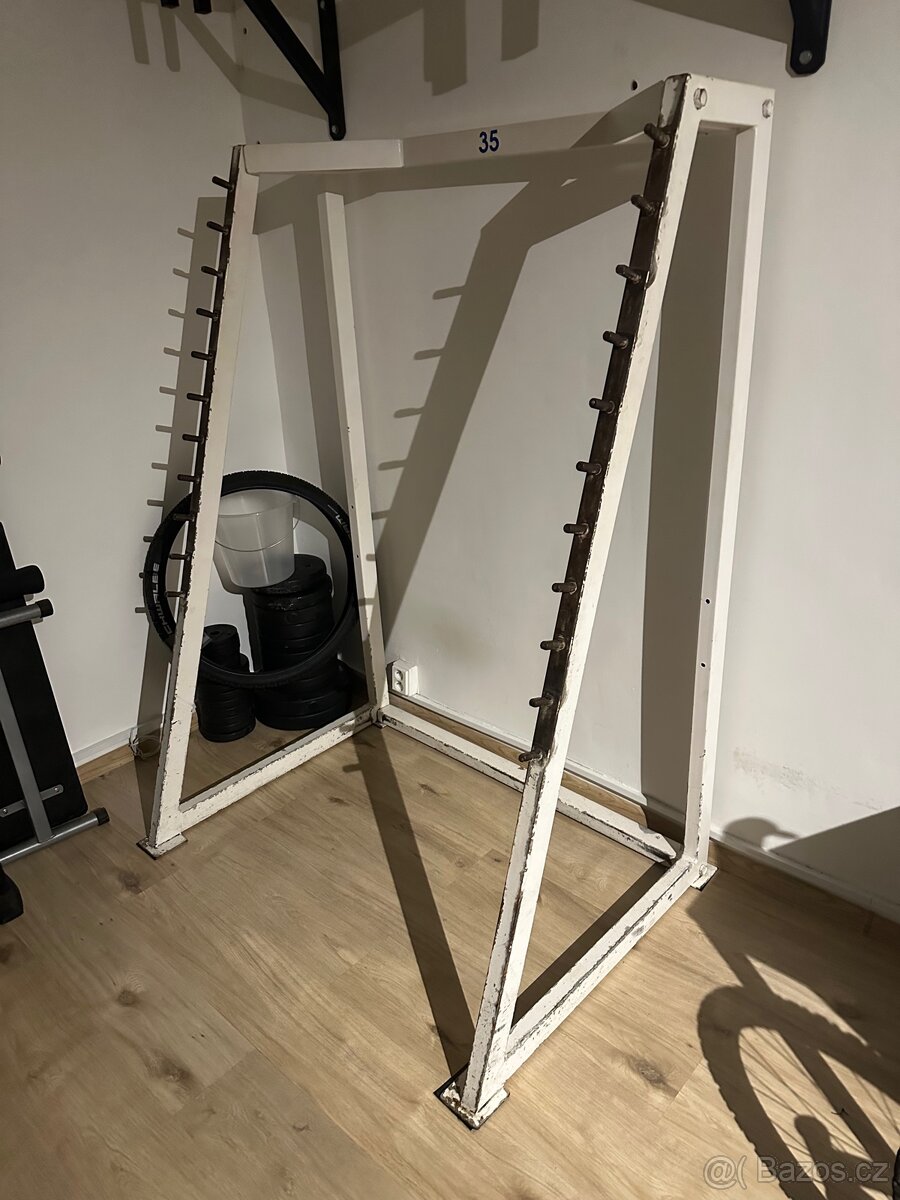 Posilovací klec / power rack