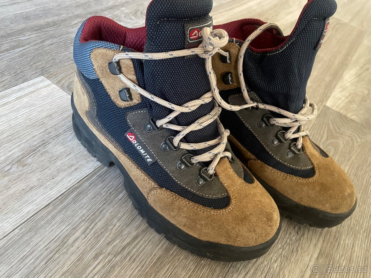 Dolomite trekking boty 38