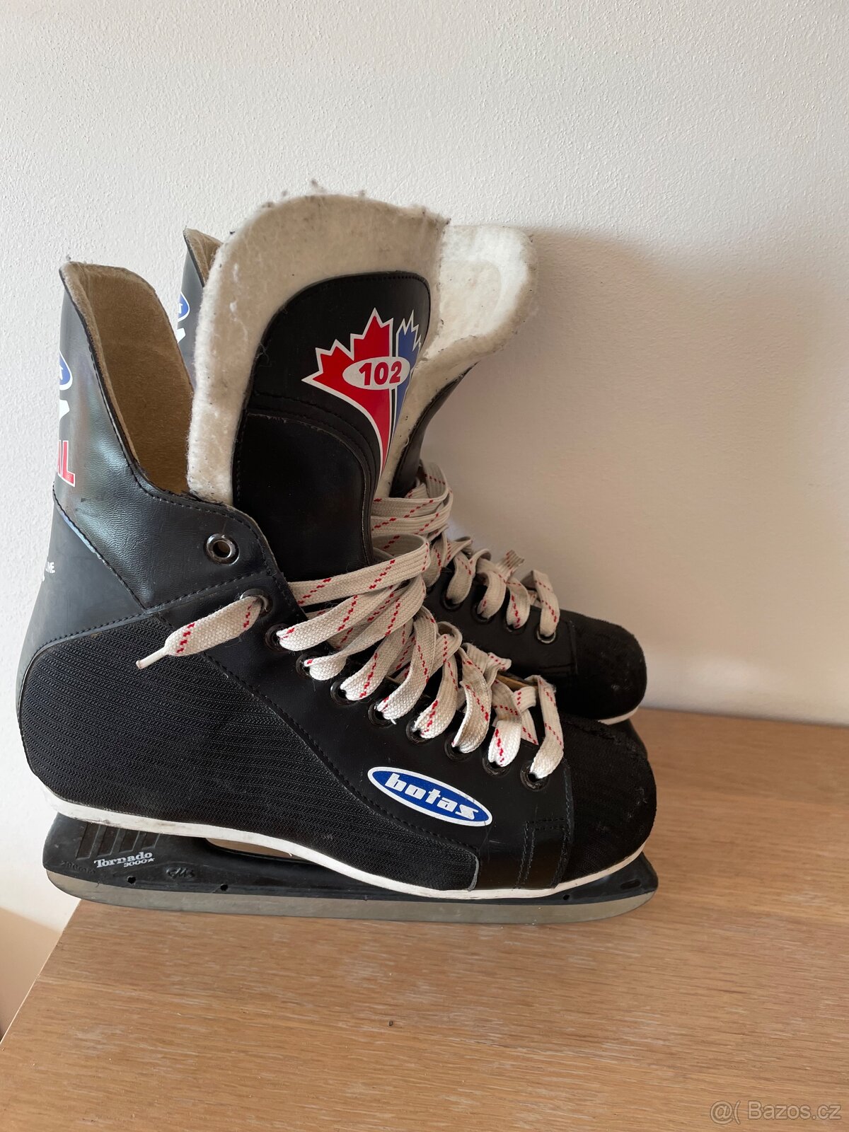 Brusle Botas vel.46