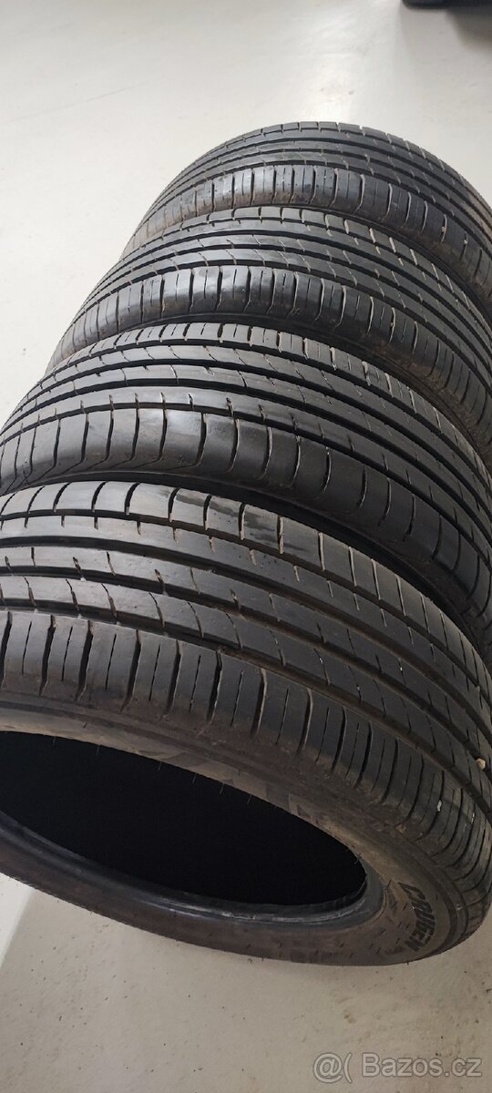 Nové 235/55/18 Kumho Crugen, DOT 1424, 8mm