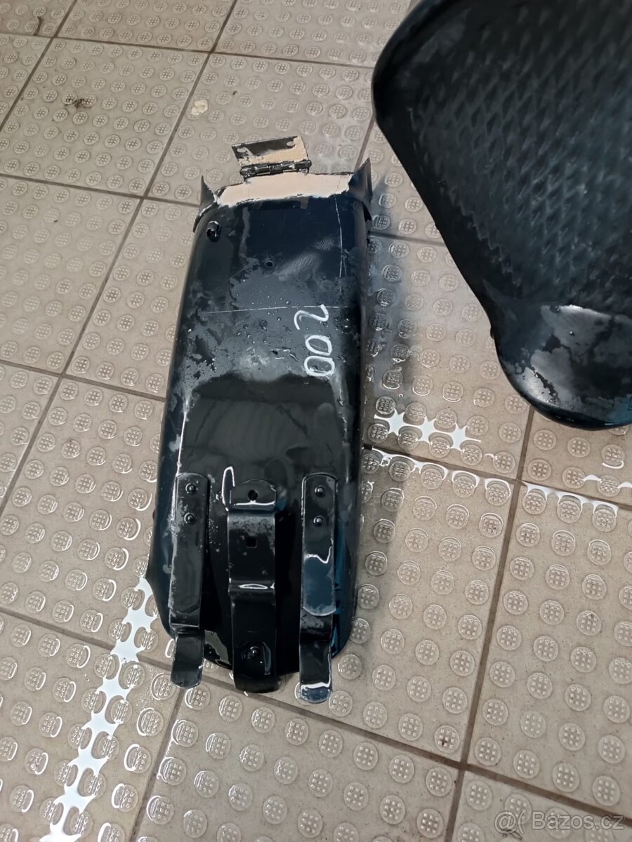 Kryt řetězu sedadlo filtr sedlo blatnik IŽ 49 IŽ 350