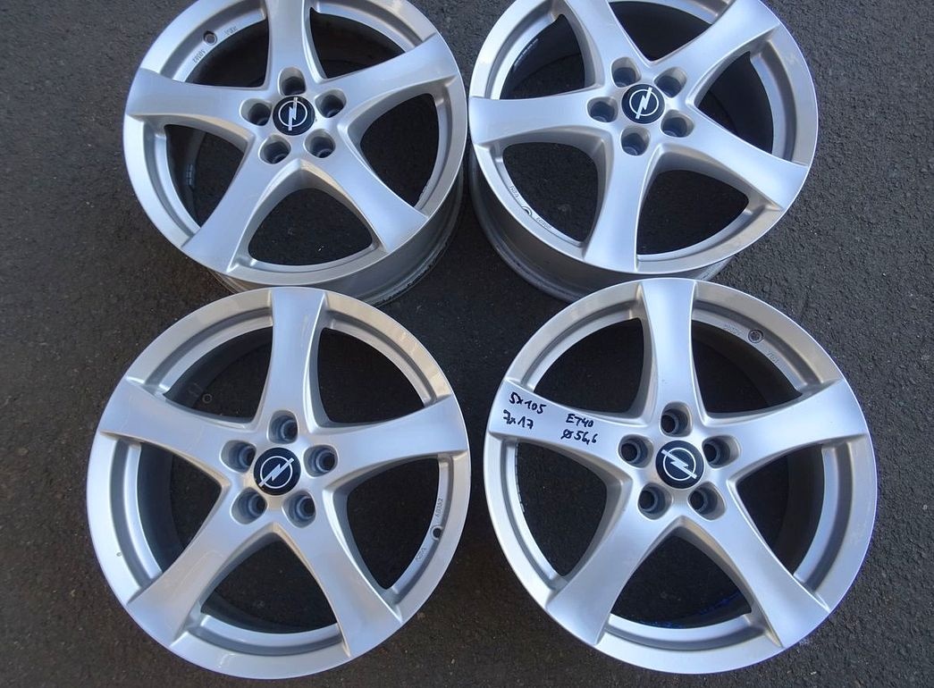 Alu disky na Opel 17", 5x105, šíře 7J, ET 40