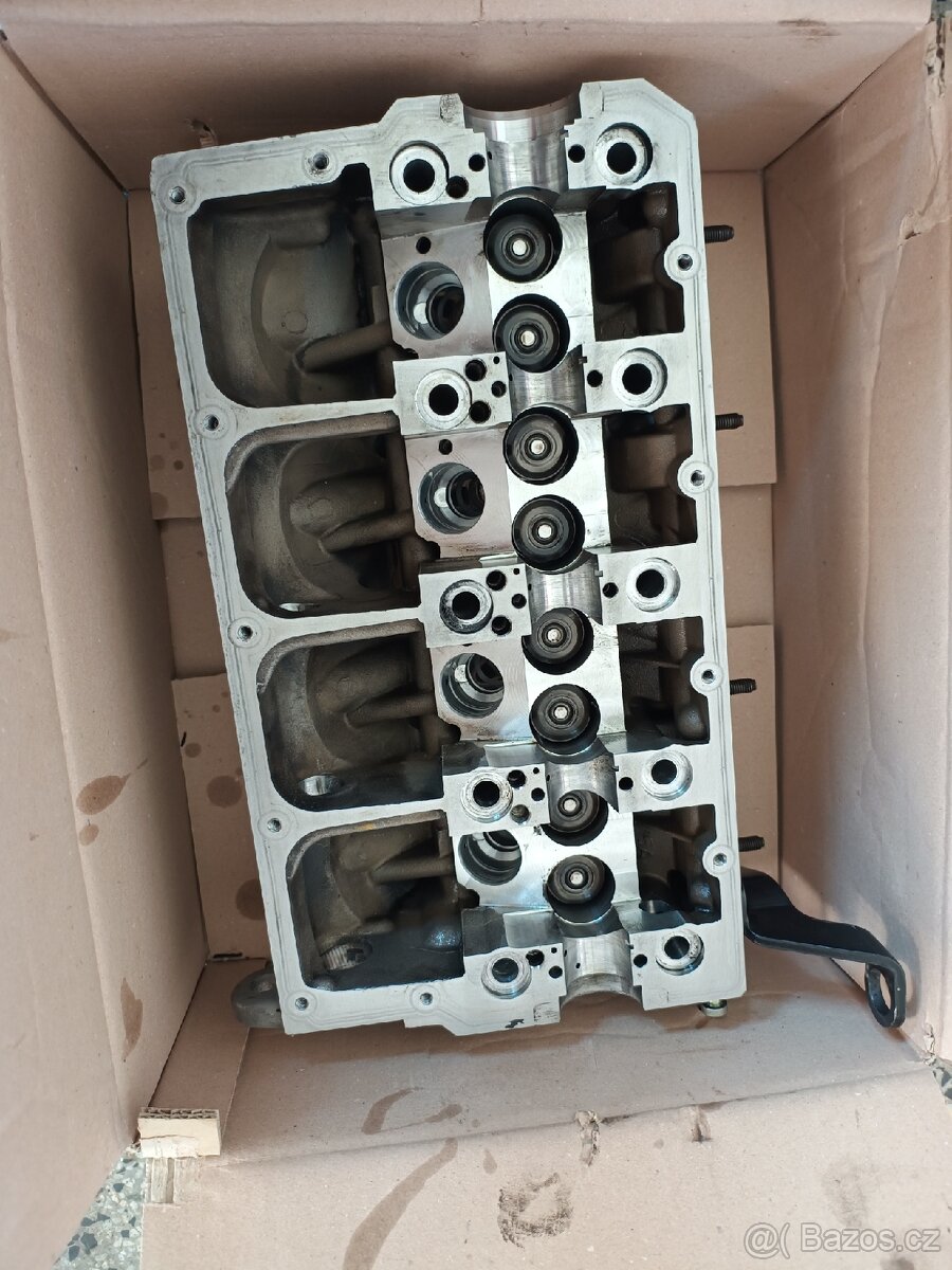 Hlava motoru TDI PD 038103373R