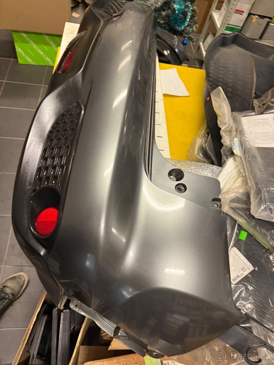 Zadní nárazník Nissan Juke šedá metalíza