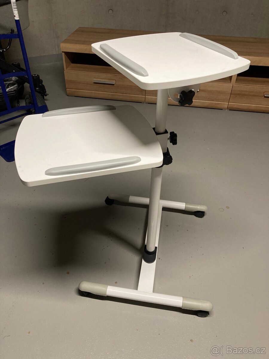 Stojan pro projektor nebo laptop