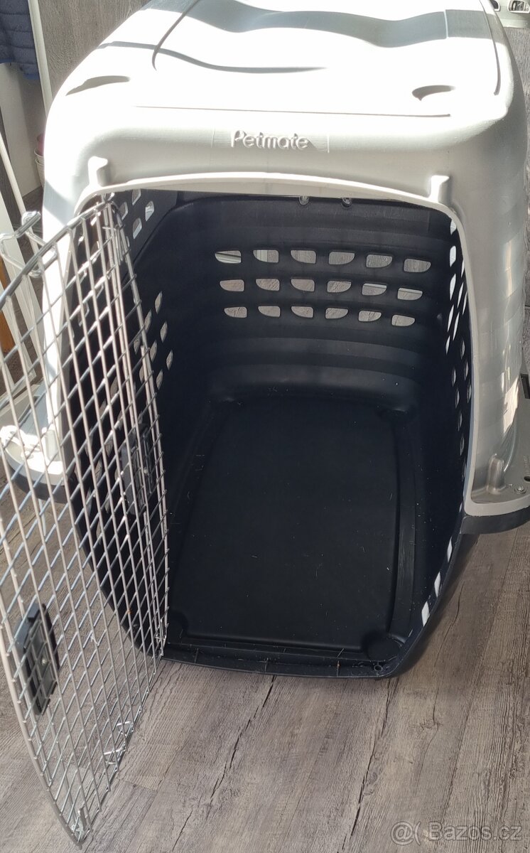Plastovy přepravní box 1m