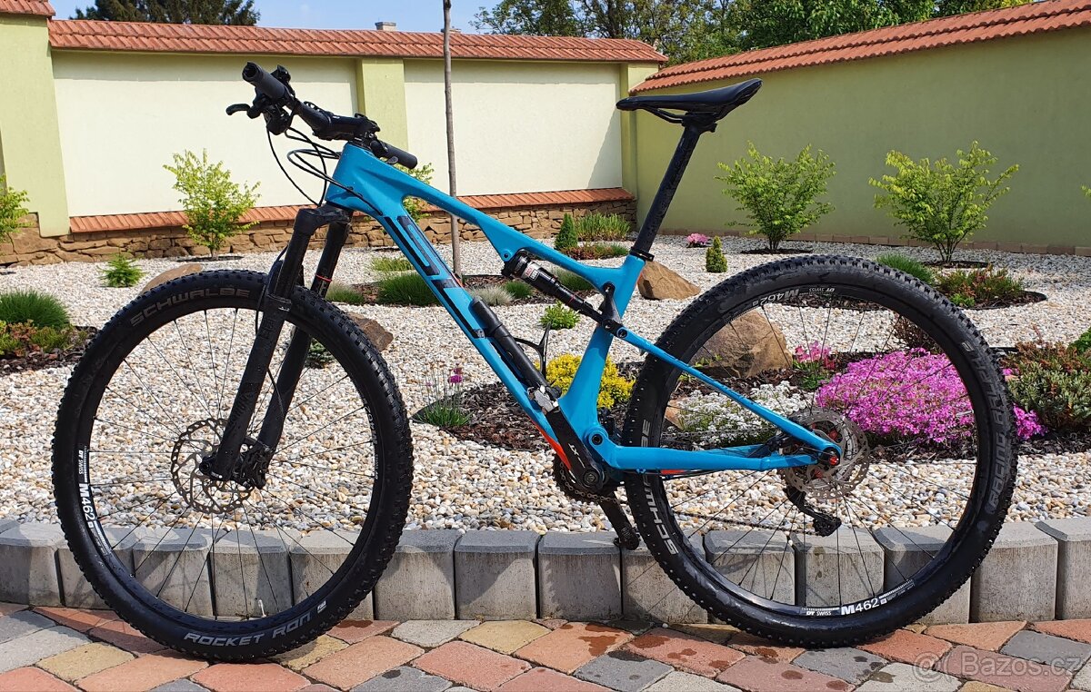 Superior XF 979