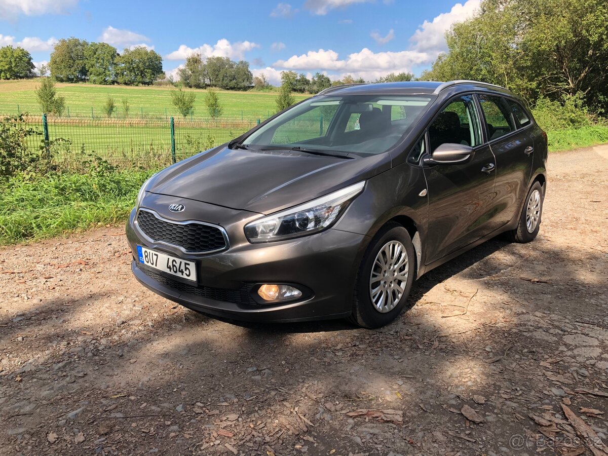 Kia ceed 2015 1.6crdi 94kw